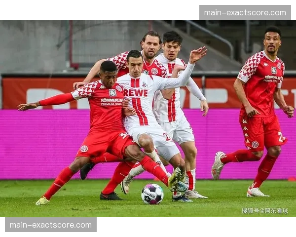 保级六分战：波鸿对阵科隆，双方均无退路