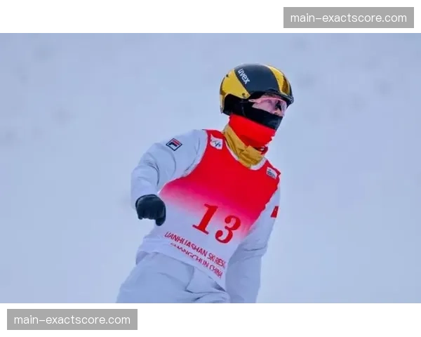 新加坡举办首届“银发族”羽毛球国际邀请赛