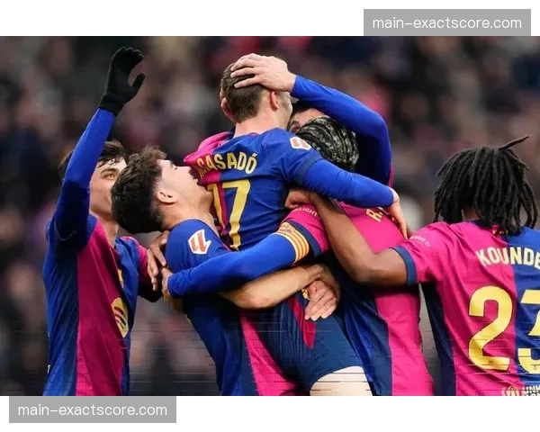 西甲争冠形势：巴萨11分优势领跑，最快下轮锁定冠军